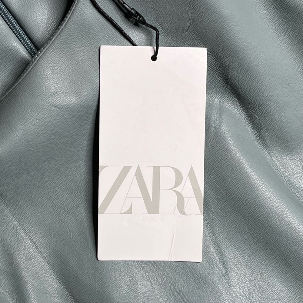 NWT ZARA Faux Leather Mini Dress Puff Sleeve Zip Wrist Green Blogger Fave - Picture 12 of 13